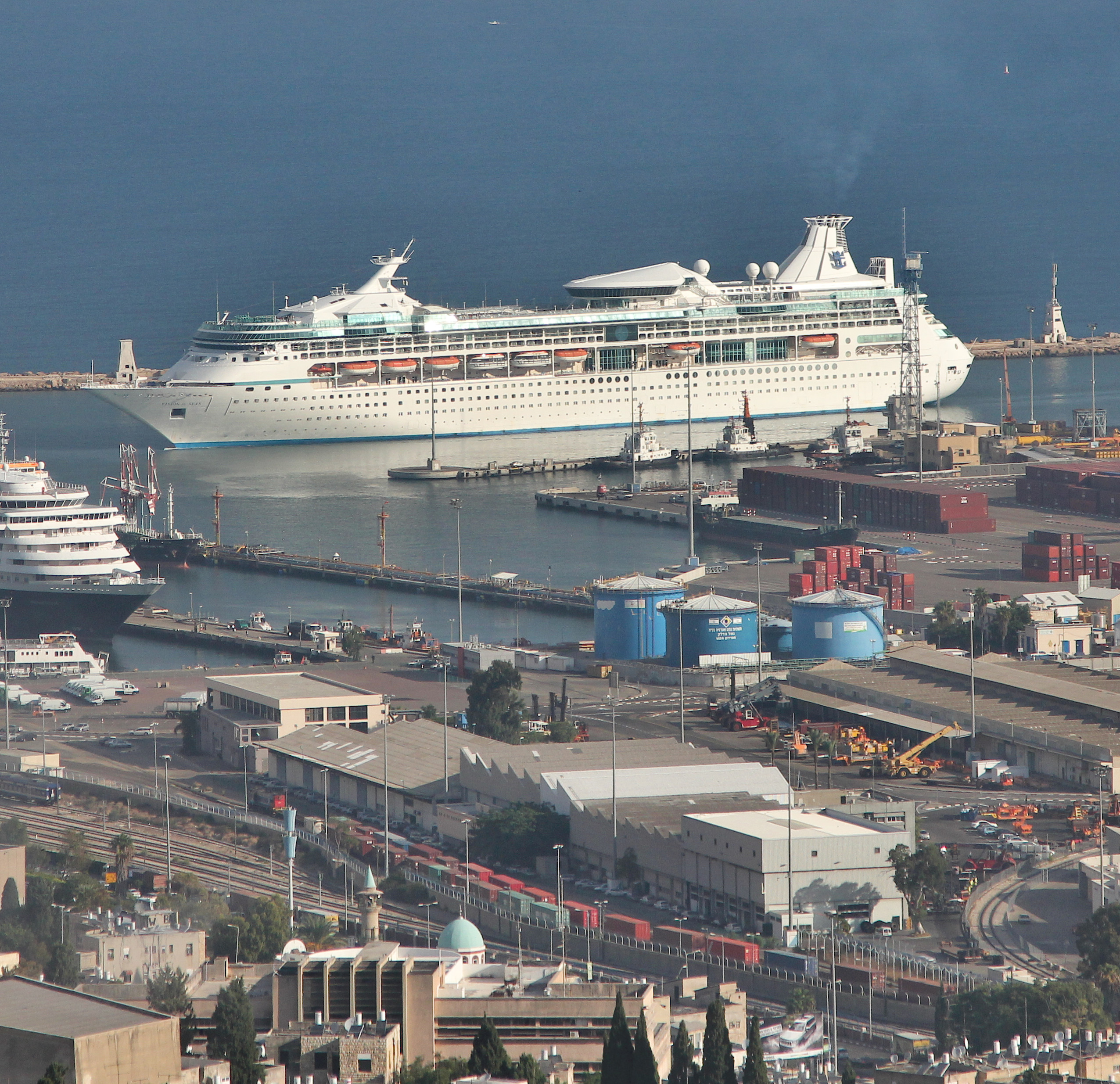 M/S Vision of the Seas embarks in Haifa Port