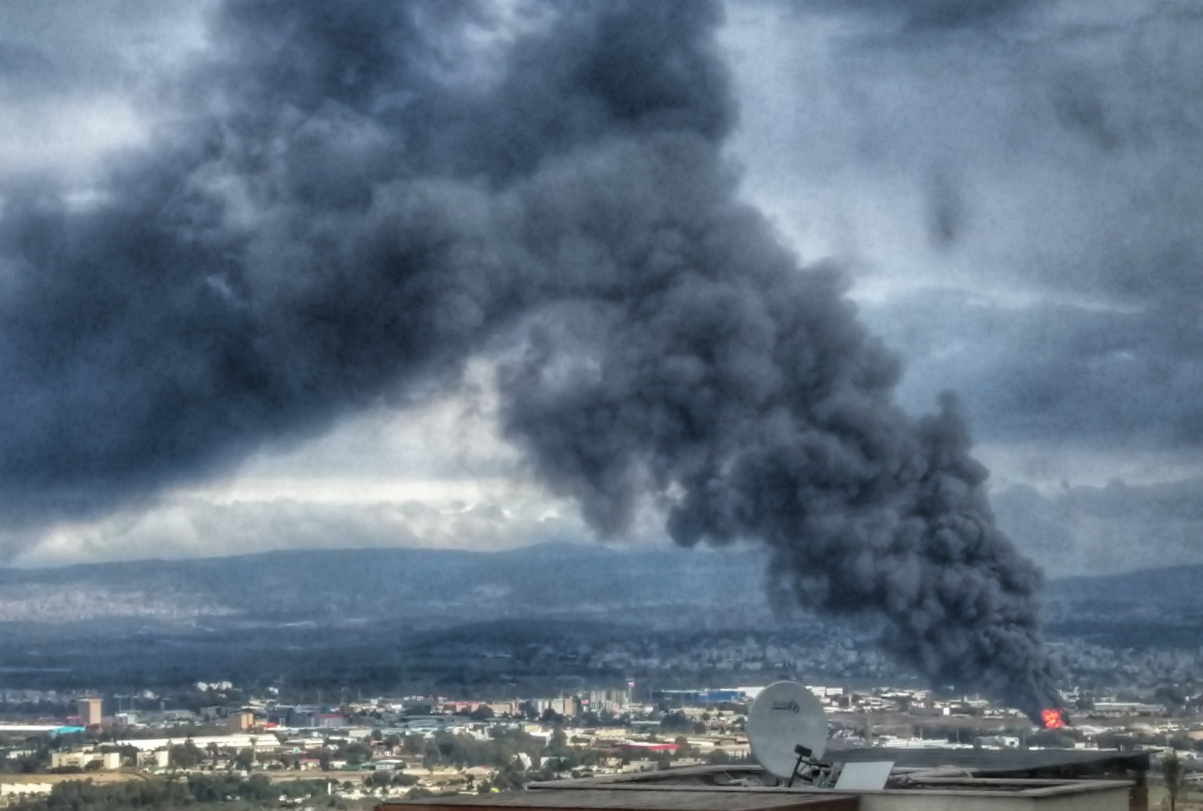 Fire in Haifa Refinery