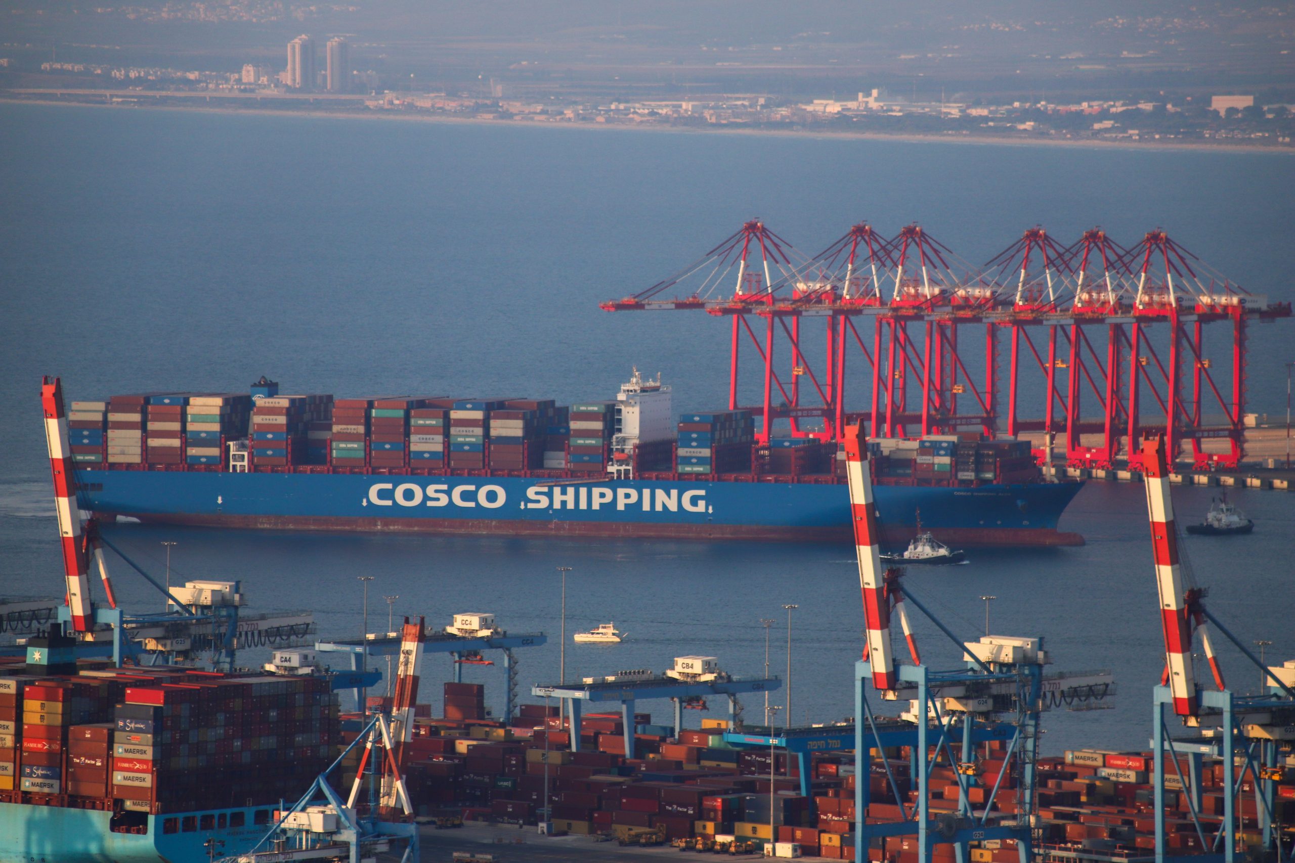 New Haifa Port Greets the First Container Ship