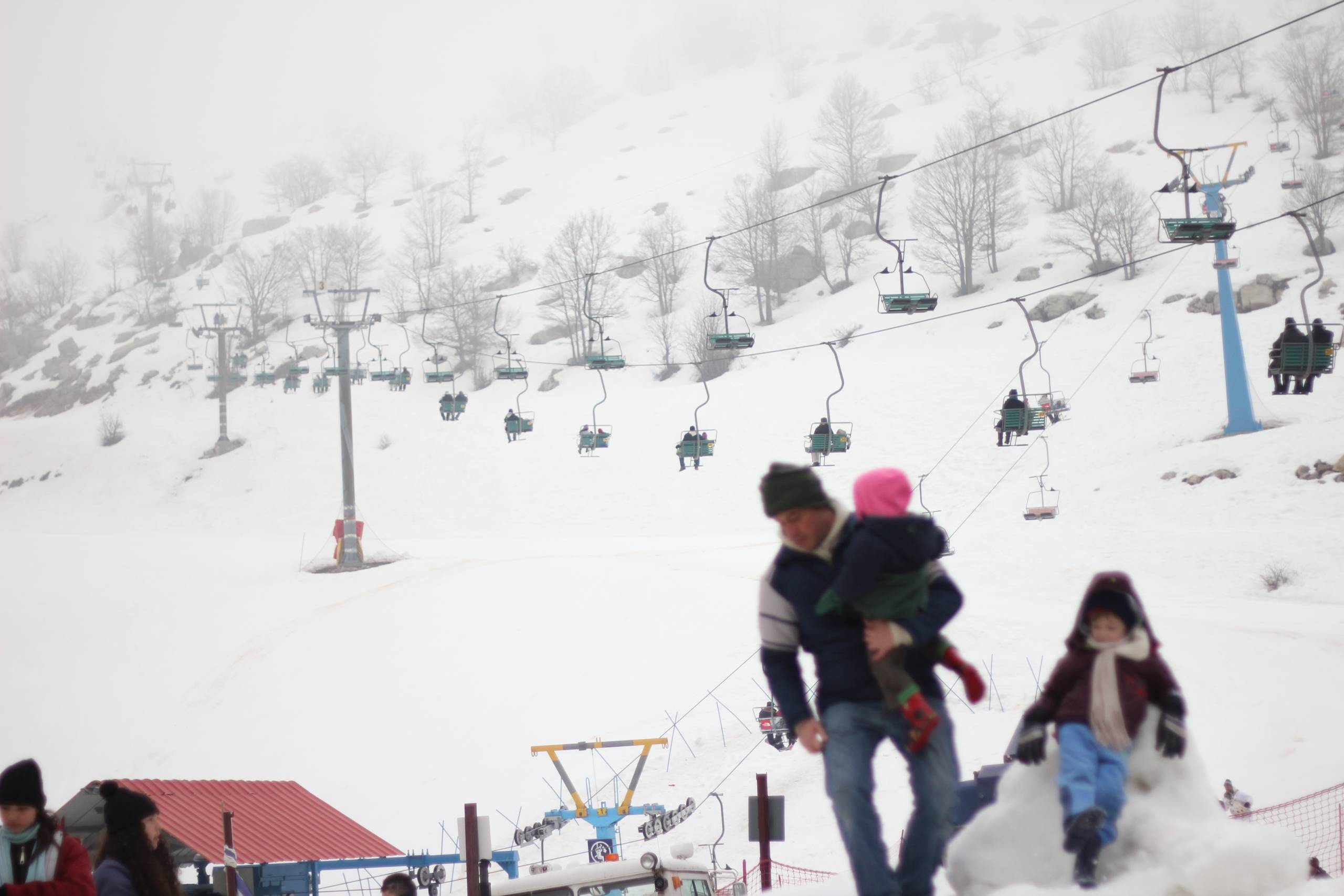 Hermon Mountain Kicks Off Exciting Ski Season: Winter Sports Enthusiasts Flock to the Slopes