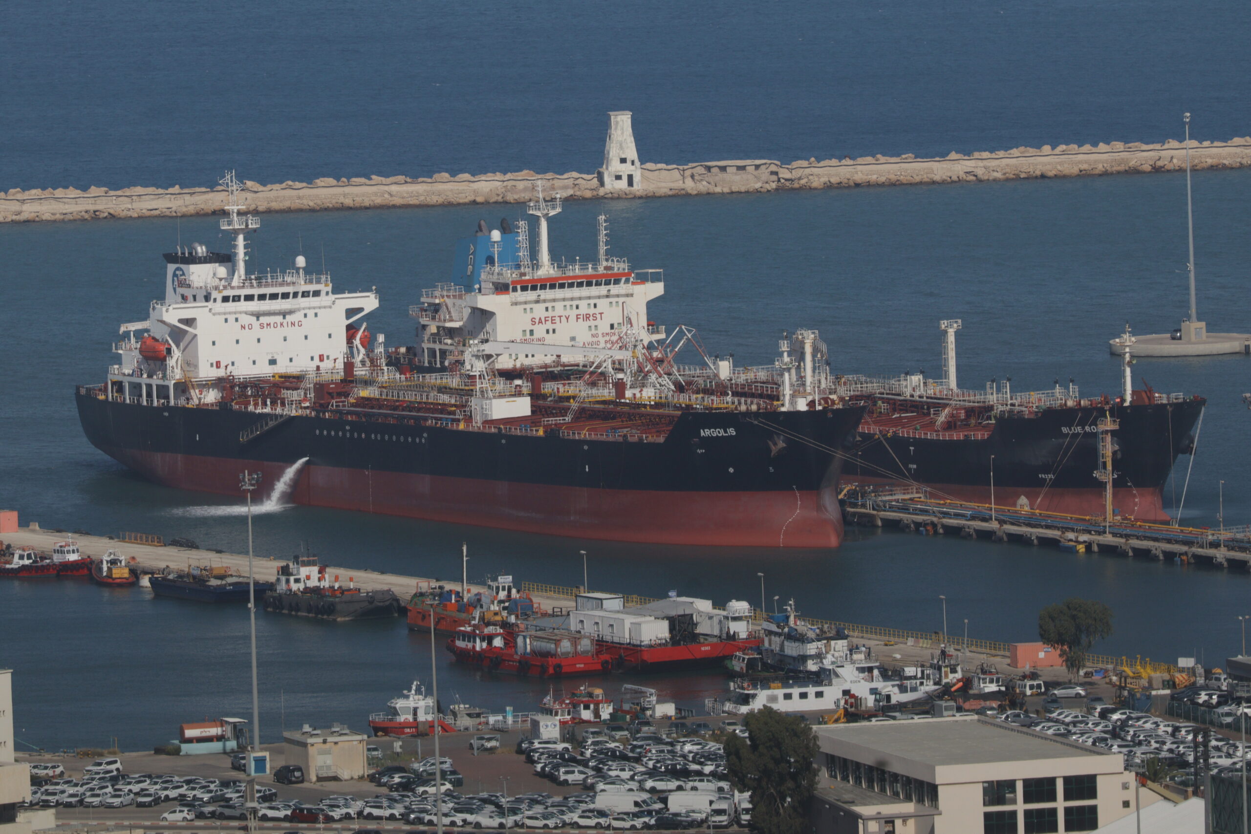 A Shadow Fleet Docking in Broad Daylight — Haifa, November 23,  2025